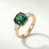 Berthe | Ring with a Green Stone