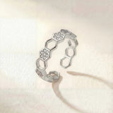 Dominique | Modern Ring