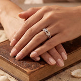 Albane | Infinity Ring