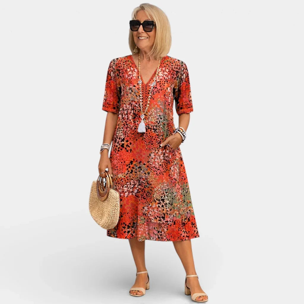 Adèle | Dress with V-neck