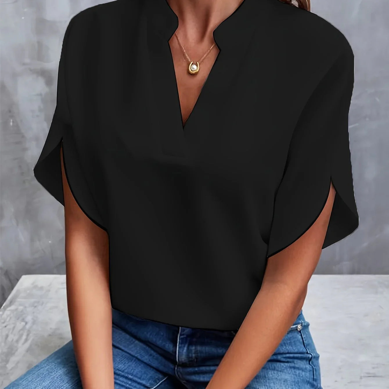Vivian | Versatile Elegance Blouse