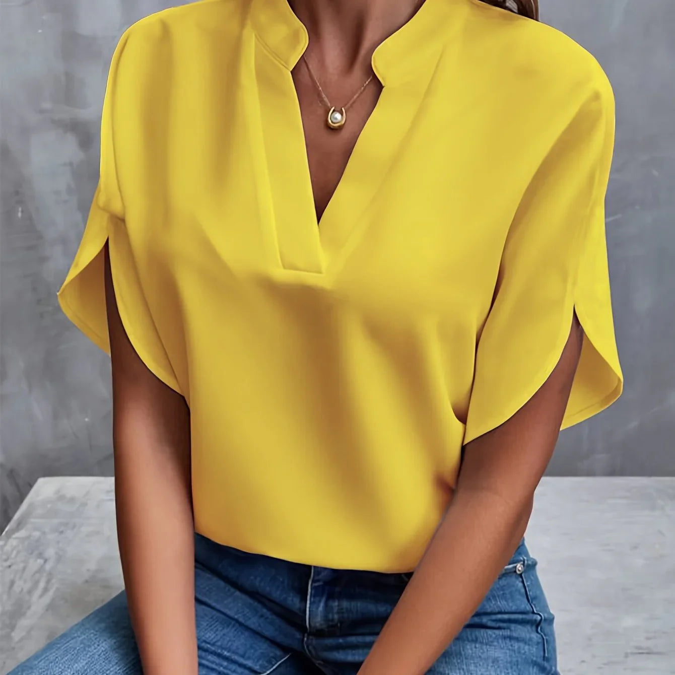 Vivian | Versatile Elegance Blouse