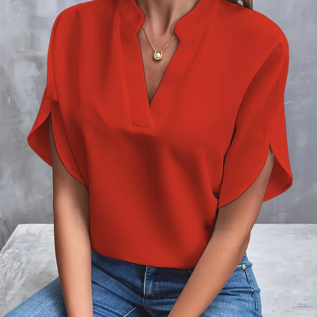 Vivian | Versatile Elegance Blouse