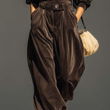 Jeanne | The Chic Lounge Look