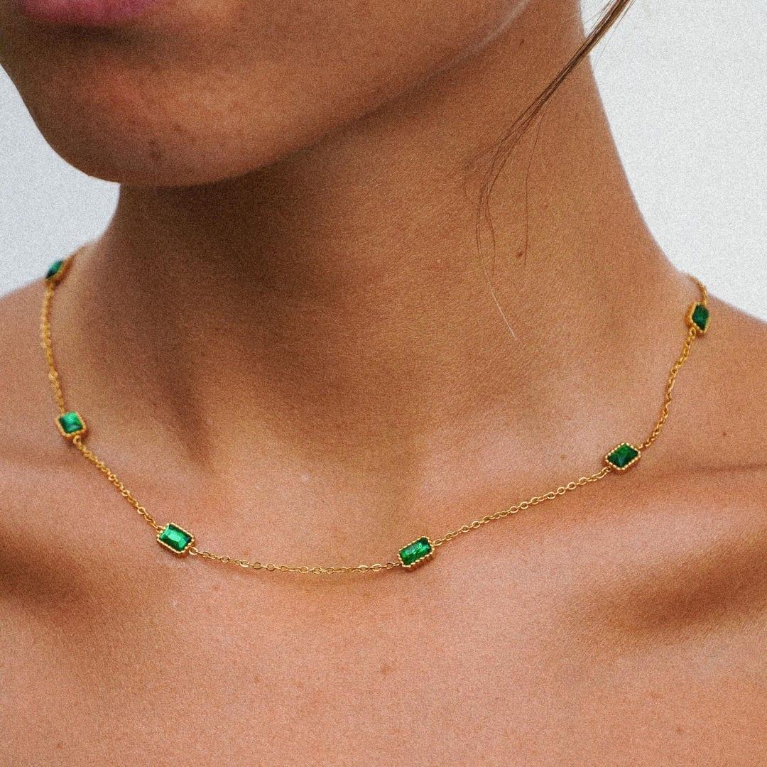 Apolline | Gold Chain Necklace with Green Stone