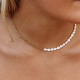 Coline | Gold and Pearl Necklace
