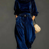 Jeanne | The Chic Lounge Look