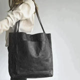 Lorena | Modern and Elegant Leather Bag